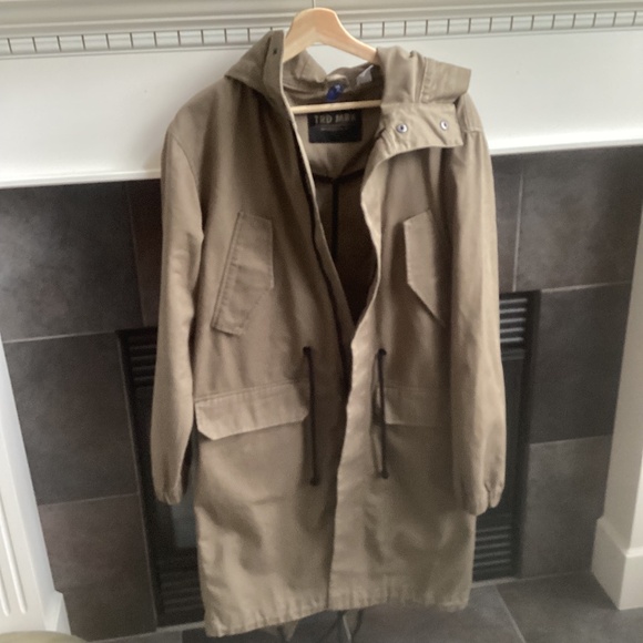 BNNT “TRD MRK”  DIVIDED oversized long Parka Coat. S fits m/l also - Picture 1 of 4